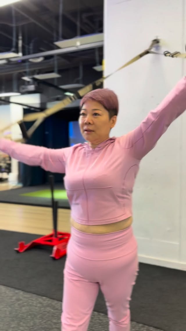 💕
Age is just a number.
Strength doesn’t have an expiration date.
Pretty in pink
showing up, putting in the work, no matter the age, time, or phase of life.