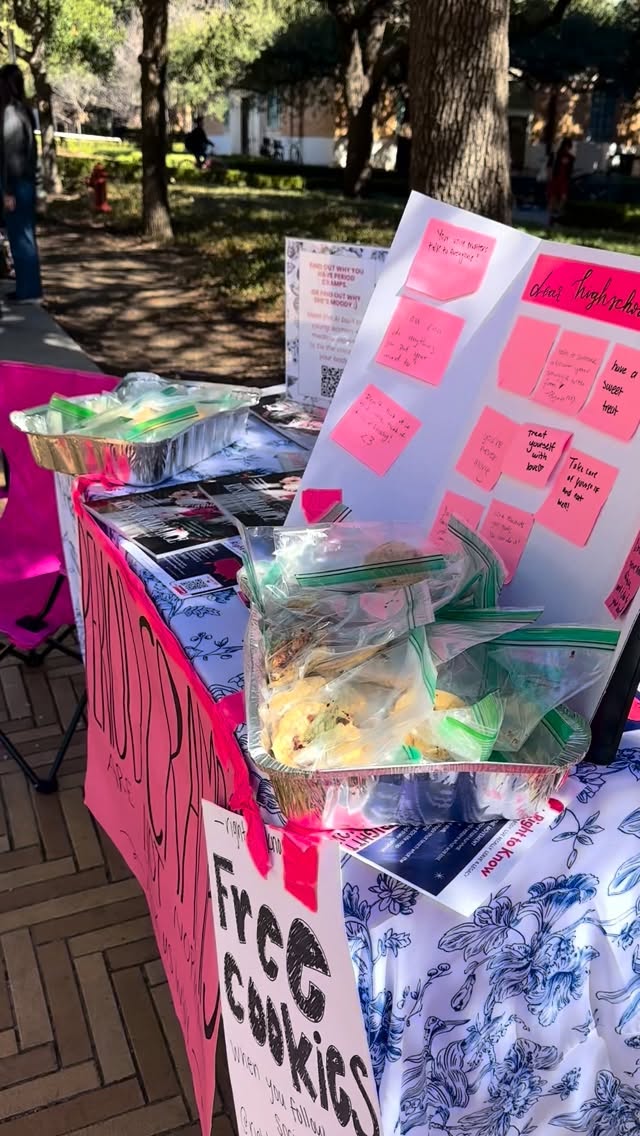 Right to Know is going across the country to spark conversations about women’s health that never happened before… and it’s offering a lot of healing for everyone involved 💞
#righttoknow #collegecampus #girl #love #selflove