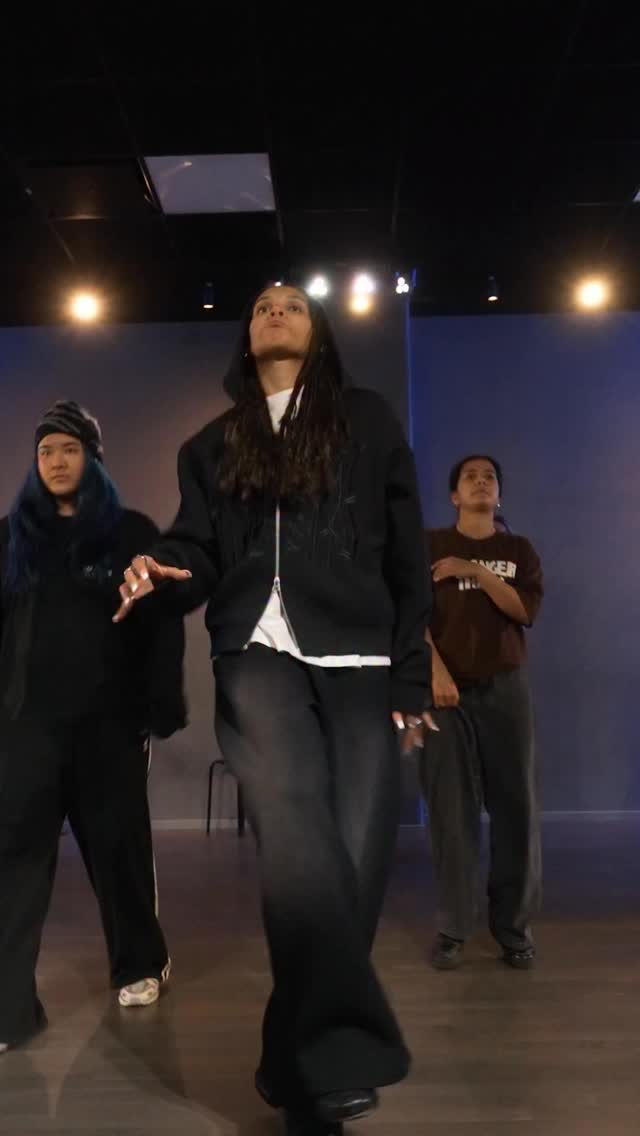 Int/adv choreo with Olivia is one of favorites !🔥
Tuesdays 19:05
Click the link in bio to join any time!
📍Svetsarvägen 13, Solna Business Park