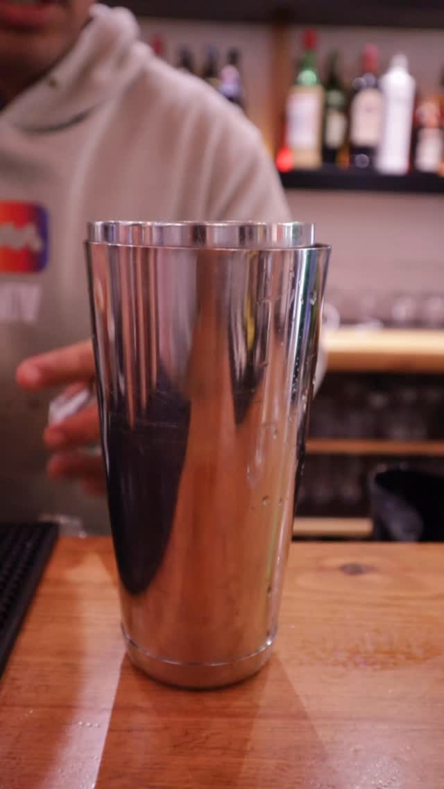 ¿Listo para probar nuestro Expresso Martini?
📍 Plaza de la Iglesia, La Línea
📲 856 159 168
#copas #lalinea #merienda #coctel #campodegibraltar