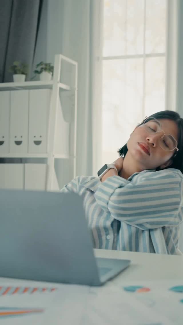 You’re not just tired.�You’re carrying stress your body hasn’t had a chance to release.
It shows up quietly.�In your shoulders. Your jaw. The way you never fully relax, even when you have the time.
Most people wait until it feels unbearable.�But your body doesn’t need you to wait that long.
A reset doesn’t have to be earned. It can be chosen.
If this felt a little too relatable, you already know what to do.