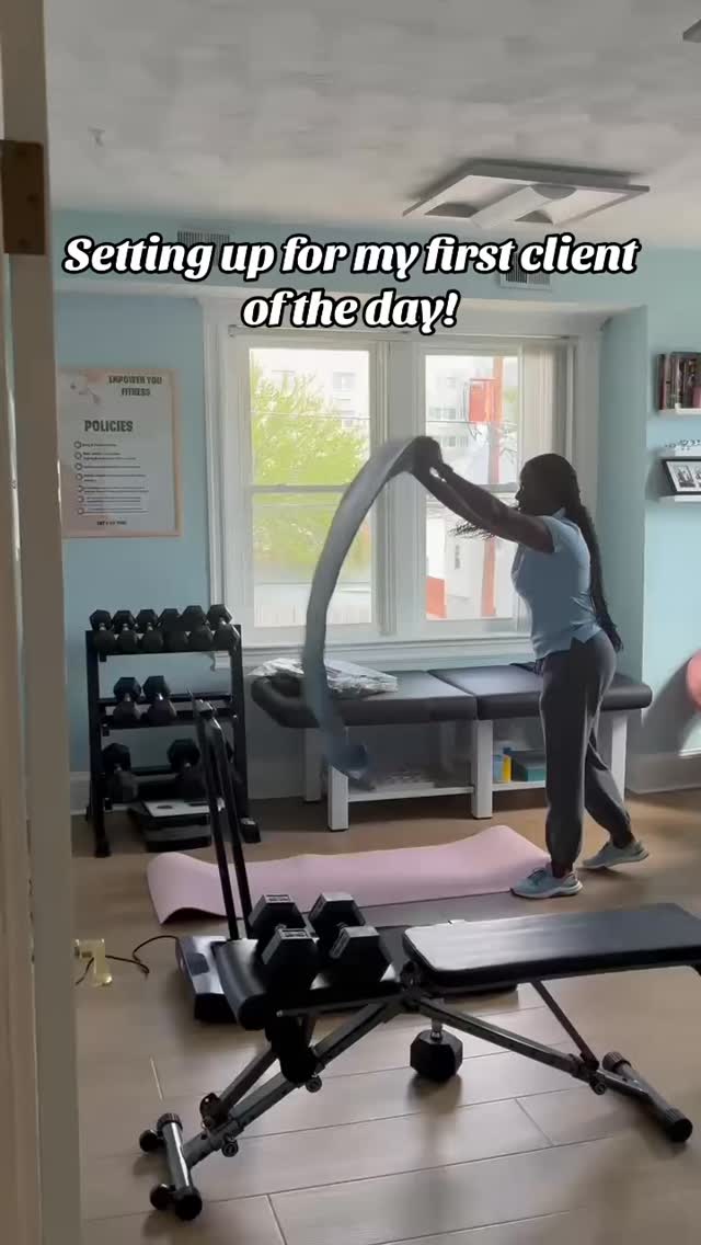 I throughly enjoying setting up workouts. Clients may not always love the workout😂 but I know they will walk out feeling accomplished! #personaltrainer #empoweryoufitnessdc #dmvtrainer