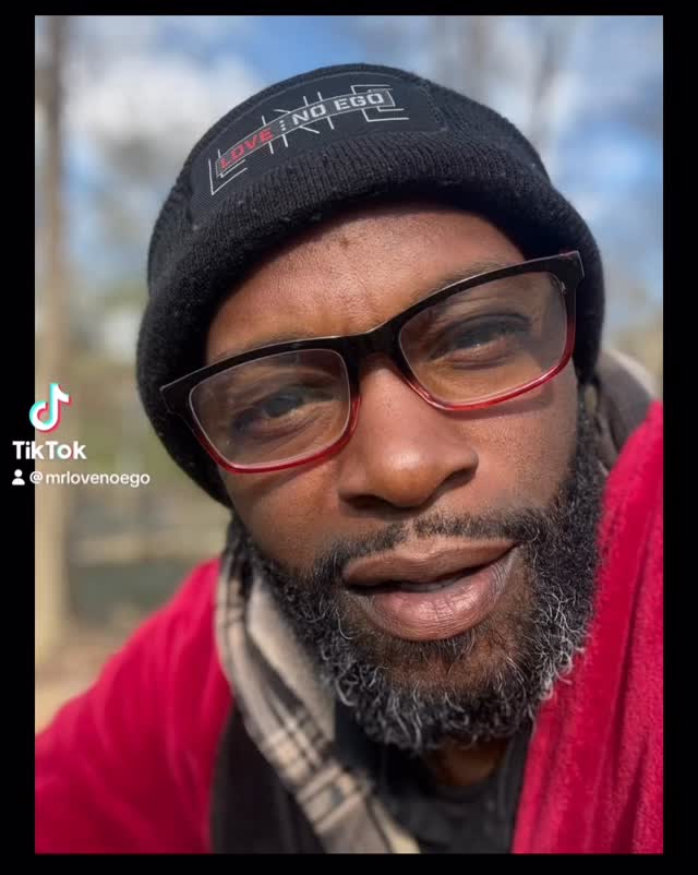 LOVE HEALS. EGO DESTROYS.
#love
#mrlovenoego
#motivation
💻 mrlovenoego.org