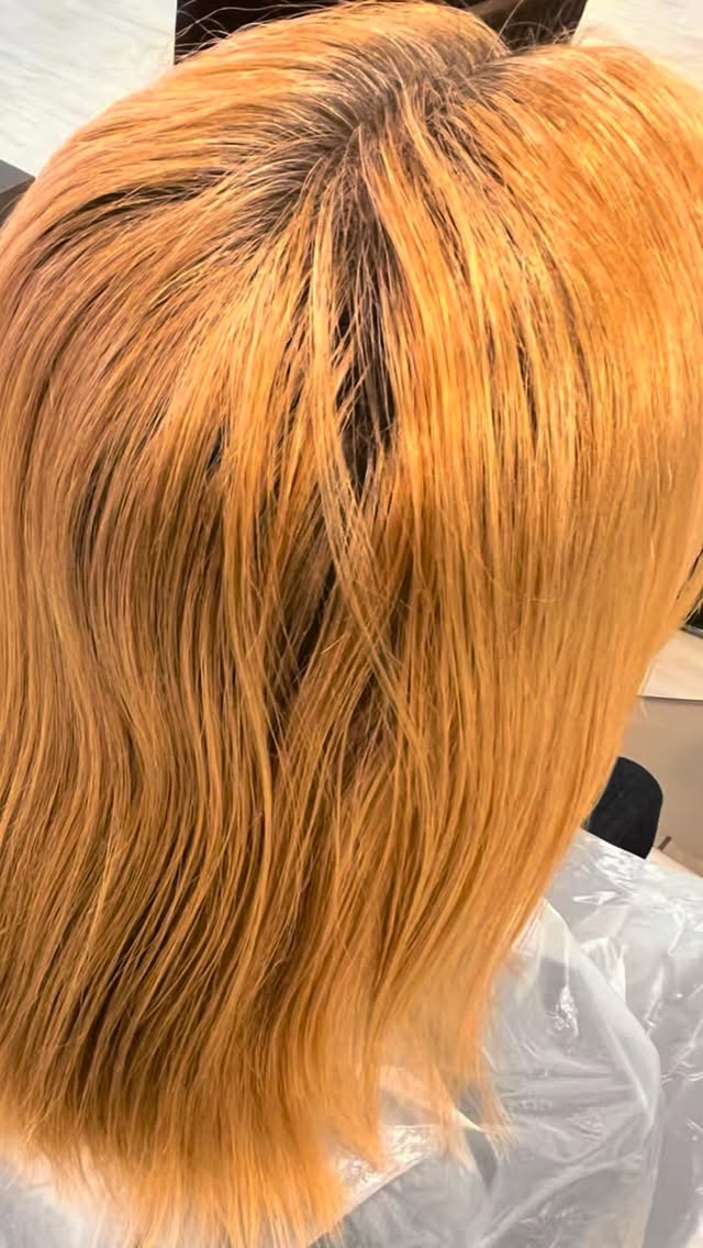 🌸 REGALO ESCLUSIVO PER UN BIONDO SEMPRE AL TOP! 🌸
Hai appena fatto le meches e vuoi che il tuo biondo rimanga brillante e freddo più a lungo?
✨ Dopo due settimane dal tuo appuntamento per le meches, ti REGALIAMO un trattamento speciale con i nostri pigmenti esclusivi! ✨
✅ Enfatizza e risalta la luminosità delle tue meches.
✅ Neutralizza i toni indesiderati.
✅ Capelli più morbidi e setosi.
(Nota: la piega è esclusa dal regalo).
🌟 Offerta limitata!🌟
📲 Contattaci subito per prenotare la tua sessione di meches e assicurarti il tuo regalo!
037458117
#meches #biondo #regalo #offertalimitata #pigmenticapelli