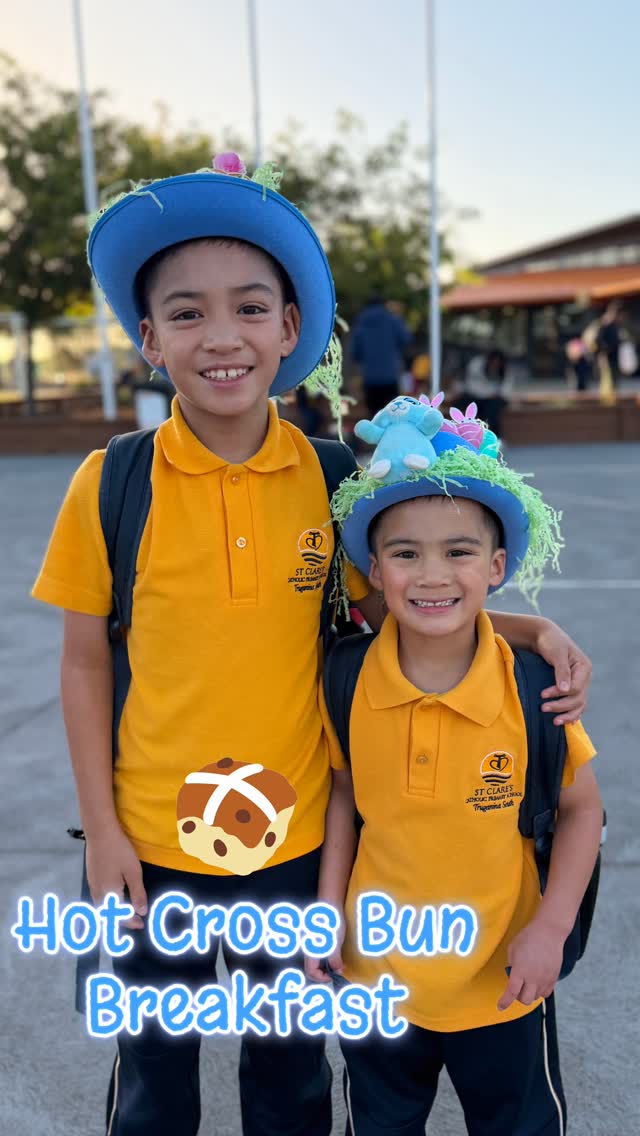 On Thursday, we celebrated Easter and the end of Term One! It was lovely to see our children and their families enjoying hot cross buns together for breakfast to start the day 🥰
We then finished the day with an Easter bonnet parade which is a highlight every year at St Clare’s and did not disappoint! This event is where creativity (and a lot of glue and glitter! ✨) truly shine and we see our children and families get more and more creative every year! From bunny ears to enormous bonnets, every hat told its own little story. Moments like these are what make school memories so special 🌟
Happy Easter everyone! ✝️🐰🐣Wishing our whole school community a wonderful Easter and school holiday break 💙💛
