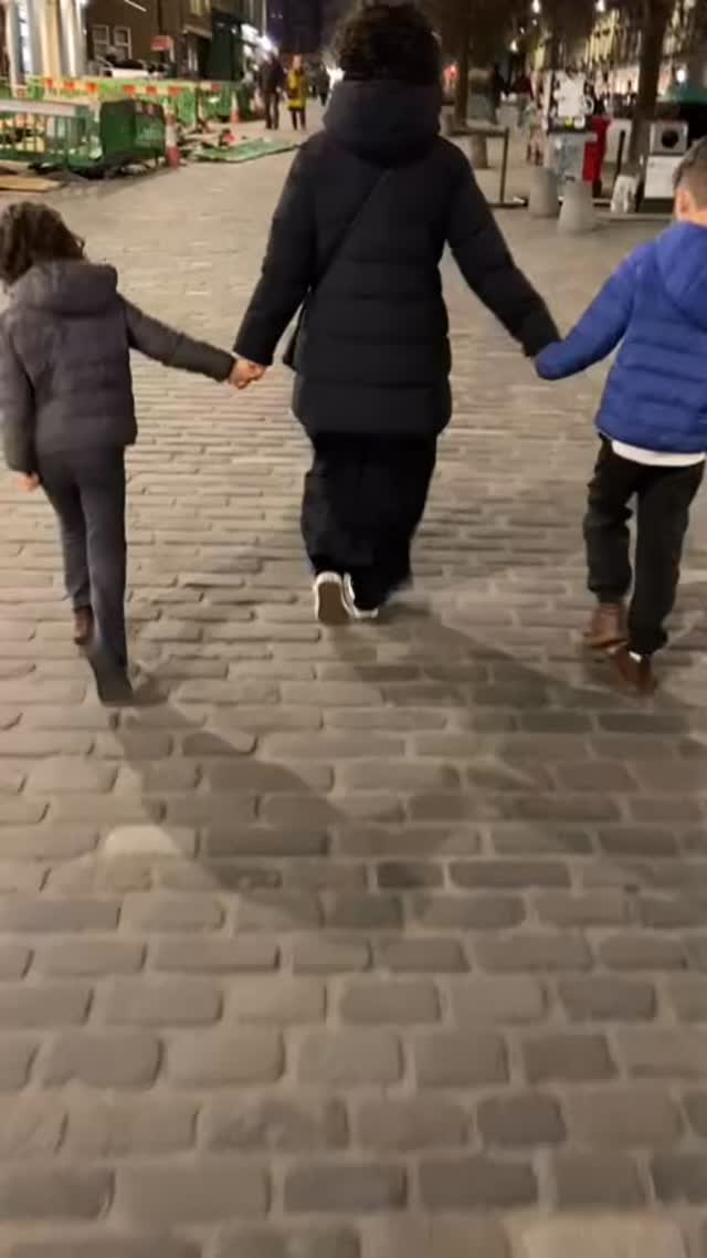 And I’ll give you 3 examples how;
1️⃣ A stronger, fitter, more healthy you is likely to have a different life expectancy, not to mention life experience.
2️⃣ I don’t know about you, but I’m much more mentally & emotionally balanced after I train, leaving me more present with my family.
3️⃣ Being strong & capable means I don’t have to miss out on adventures or experiences with them. So I can say yes & participate in their wild ideas.
I’ll happily trade an hour of my time 2-3 times per week training for more years, presence and adventures with my loved ones.
Tap like if you agree!