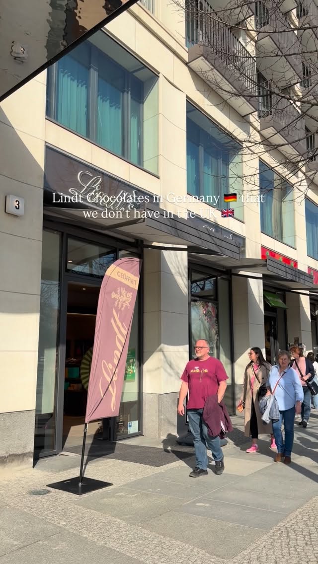 A quick weekend away to Berlin to see what #lindt store had to offer for the Easter season✨✨ I came across a few chocolate section which we don’t stock in the UK so of course I tried them all🤭😩
#giftshop #secretgiftguru #giftideas #lindorchocolate