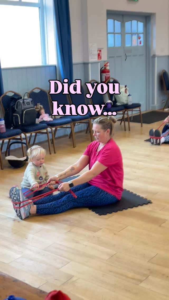 🙌🏼Fab piece of kit💪🏼
You may not have the space at home for dumbbells and bars…but, we all have space for resistance bands.
They can be used for so many different exercises (see my video on for ideas) and you can increase the level of challenge by simply moving you hands up or down the band; meeting your body where it’s at and progressing when you can
💪🏼💪🏼💪🏼💪🏼💪🏼💪🏼💪🏼💪🏼💪🏼
I always take one on holiday with me too.
Link link in my bio and head to ‘shop’.
Thicker, black bands available too.
Pop me a message if you have any questions.
Em x