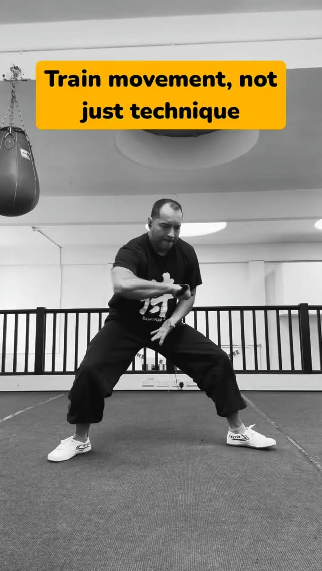 Most people see a weapon…
and think about fighting.
But this is something different.
In this practice, the karambit is not used for combat.
It’s used as a tool for awareness and movement.
It gives direction.
It adds intention.
It challenges coordination.
As the body moves from standing to the ground and back up:
• the feet adjust constantly
• the hips guide the transitions
• the core keeps everything connected
• the movement adapts in real time
This develops:
• coordination
• flow
• spatial awareness
• control under movement
• presence
This is not about learning how to fight.
It’s about learning how to move with control and awareness.
martial arts are not just techniques.
They are a way to explore movement, discipline, and internal development.
If you want to train like this:
📩 Message me GROUND for 1:1 coaching.
#martialmovement
#silat
#karambit
#movementtraining
#flowtraining