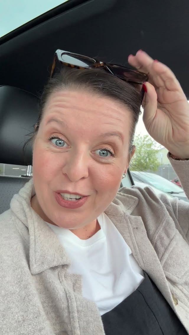 So you want to grow something? Me too!
I’ve been learning so much about starting a little garden and trying to really lean in to what will actually grow in my space.
The afternoon summer sun is brutal here, so that sort of limits what I can grow in the backyard. Plus- I don’t have a lot of land. An in-ground garden would be a dream. But for now, I’m growing in containers and trying to make it work. (I believe it CAN work!) Just making use of what I have.
I’m a garden girl at heart and I love experimenting with flowers and veggies. And I love to learn. I’m dreaming of the day I can grow a bigger garden in the ground and use what I grow to make delicious recipes.
So, if this is your thing and you want to learn how to do it, too, follow along! Let’s grow something good together!
#houseandgarden #tinygarden #containergarden #gardengirl growing