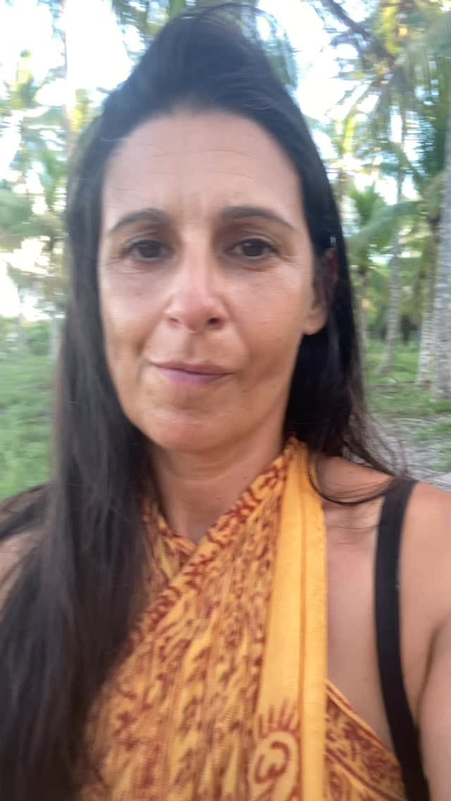 Emerging from the divine presence of Bahía. After three weeks full immersion I am starting to reconnect with the outside world. More to come. This trip has been transformational to say the least.
Muito gratidao.
#travel #love #music #voice #spirituality