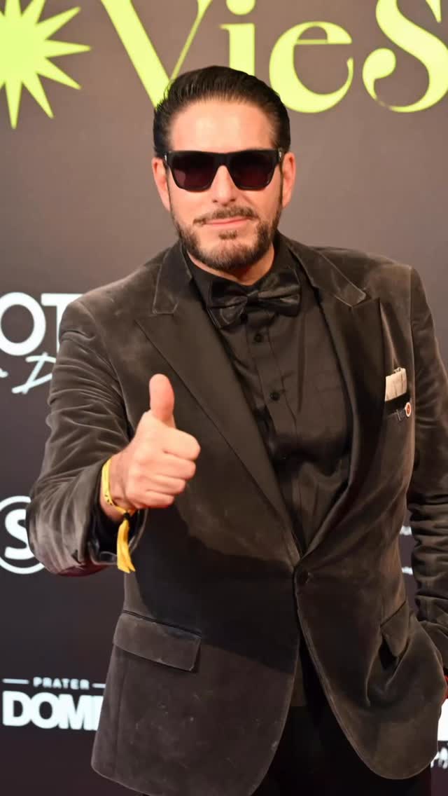 🇪🇸 Spanisches Film Festival Vienna 🎥 Red Carpet - Tolle Menschen - Super Filme - Perfekte Stimmung 🍿 @clemensunterreiner @sisteractcommunications @viesff #ClemensUnterreiner #wienerstaatsoper #operburggars #casadepapel #redcarpet 📸©️CU | OE24 | Krone | Kurier | VieSFF