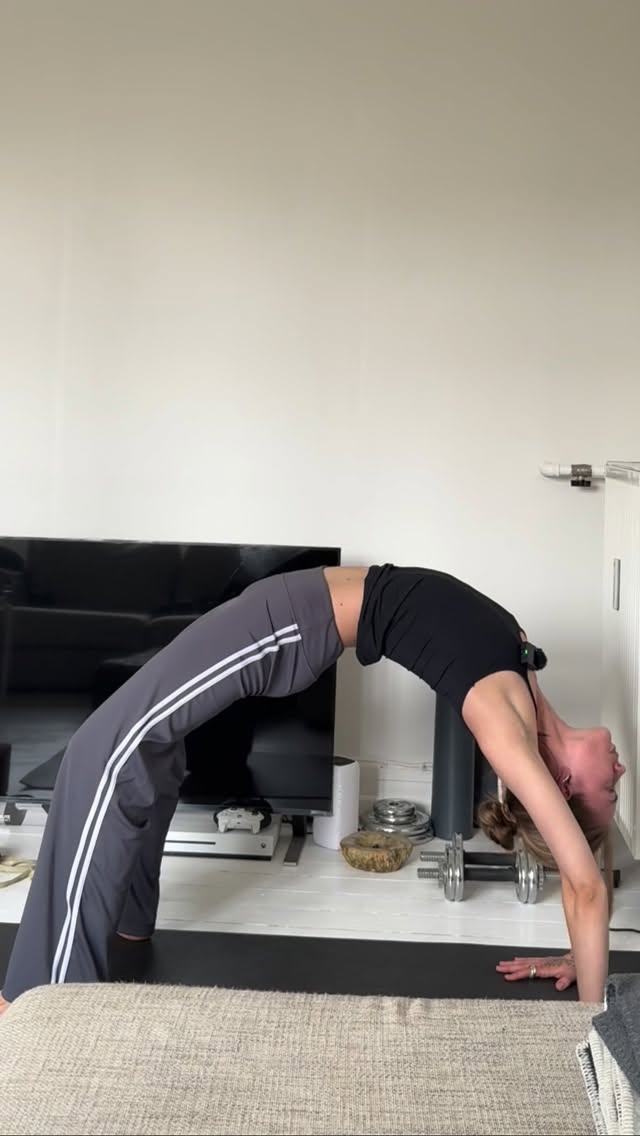 let’s backband!!
#backband #yogapractice #yoga #yogacopenhagen #daily