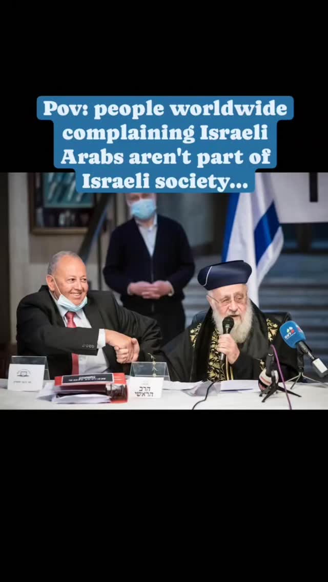 The Jabbar family from Abu Ghosh receive the chametz (leavened items) of the entire country of Israel for over 20 years now. It has become tradition and shows the unique state of Israel and cooperation with those who live with us.
.
Follow for more content on Jewish life and practice ✨️
.
.
.
#israel #judaism #jewish #pesach #passover