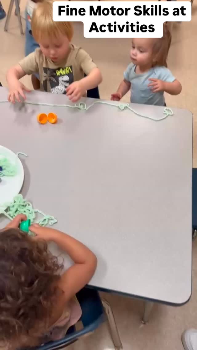 Tiny hands, big skills in the making! Today our WonderBees worked on early writing readiness through a fun Easter stuffing activity squeezing, pinching, grasping, and filling those little eggs. These fine motor moments build the strength and control they’ll use for writing, cutting, and all the big‑kid skills ahead. Spring learning never looked so sweet! 🌸🐝
#WonderBees
#FineMotorSkills
#EarlyWritingSkills
#EasterActivities
#EasterLearning
#PreschoolActivities
#ToddlerActivities
#EarlyLearning
#HoustonKids
#HoustonMoms
#SensoryPlay
#HandsOnLearning