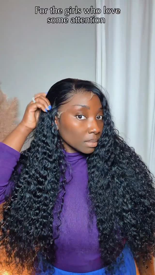 All the boxes are checked here for the unit that will draw attention.
Curls ✅️
Jet black ✅️
Inches ✅️
Hairline ✅️
What else is left?
Shop wigs at www.williewigs.com (link in bio)
#closurewigs #wigsforblackwomen #curlywig #longwigs #gluelesswigs