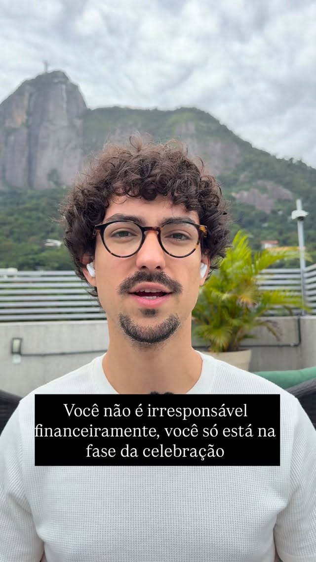 Você só está tentando compensar a falta causada pelo Trauma da Pobreza ®️ há o tempo de celebrar um pouco! Se permita se autorizar no seu desejo ❤️🌷
Comente “BÁSICO”
#traumadapobreza #finanças #psicanalise #kalytonpsi #trauma