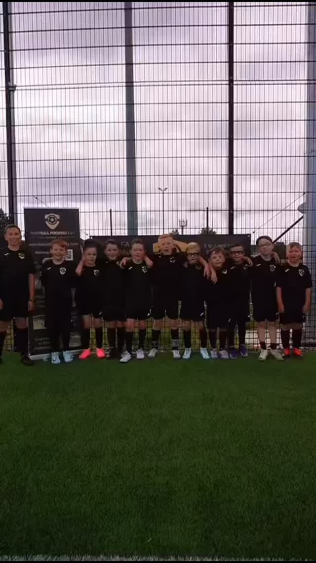 1 week to go until our Easter Camp kicks off ⚽️
All bookings are now live on Simply Book.
📍- Stepford
📆 - Monday - Friday
📌 - April 13th-17th
🕐 - 10am - 3pm
You can book out a full week at our camp through our Packages Section of the Booking System. Indivudal days can be booked through the classes section of the website.
£75 for the full Week
£20 per day
Remember we are working with KLARNA to provide flexible payment options.
Contact us at info@footballfocused121.com for more information.
#footballcoaching #121footballcoaching #footballglasgow #footballfocused121