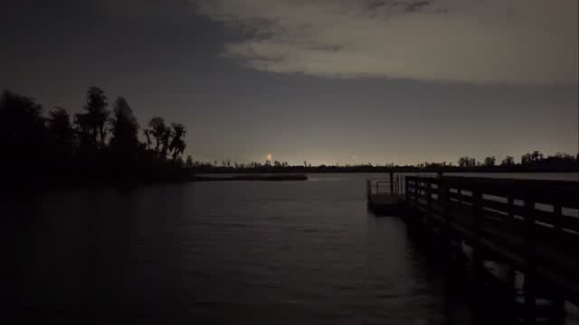 A couple of nights ago, we took the e-bikes out to the lake at TTO (Thousand Trails Orlando) to see the Disney fireworks. I believe these are from Magic Kingdom. They were a little far, but it was still a nice show and the temp outside was perfect!
#rvlife #homeonwheels #lifeontheroad #rvliving #ThousandTrailsOrlando