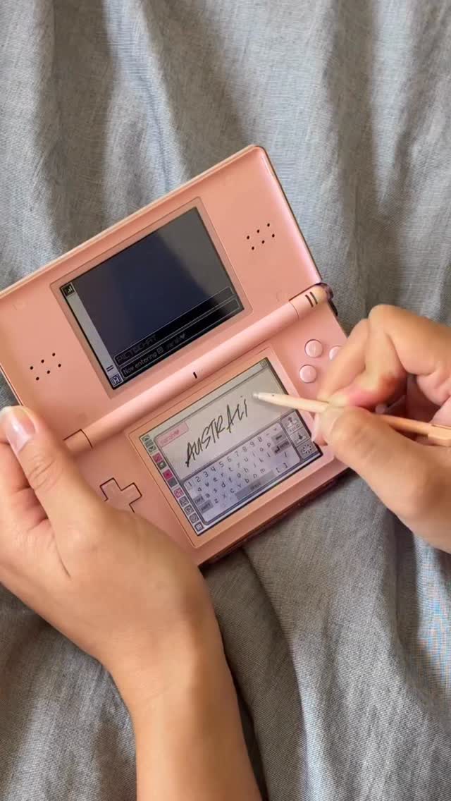 being at our UGC Creator event will be as iconic as owning a pink DS 💅🏼
Early bird closes next week. Send this to a UGC Creator you want to attend with 💕✨
#sarahxstudiougcevent #ugccreator #ugcevent #UGCeventAustralia #AustraliasUGCevent