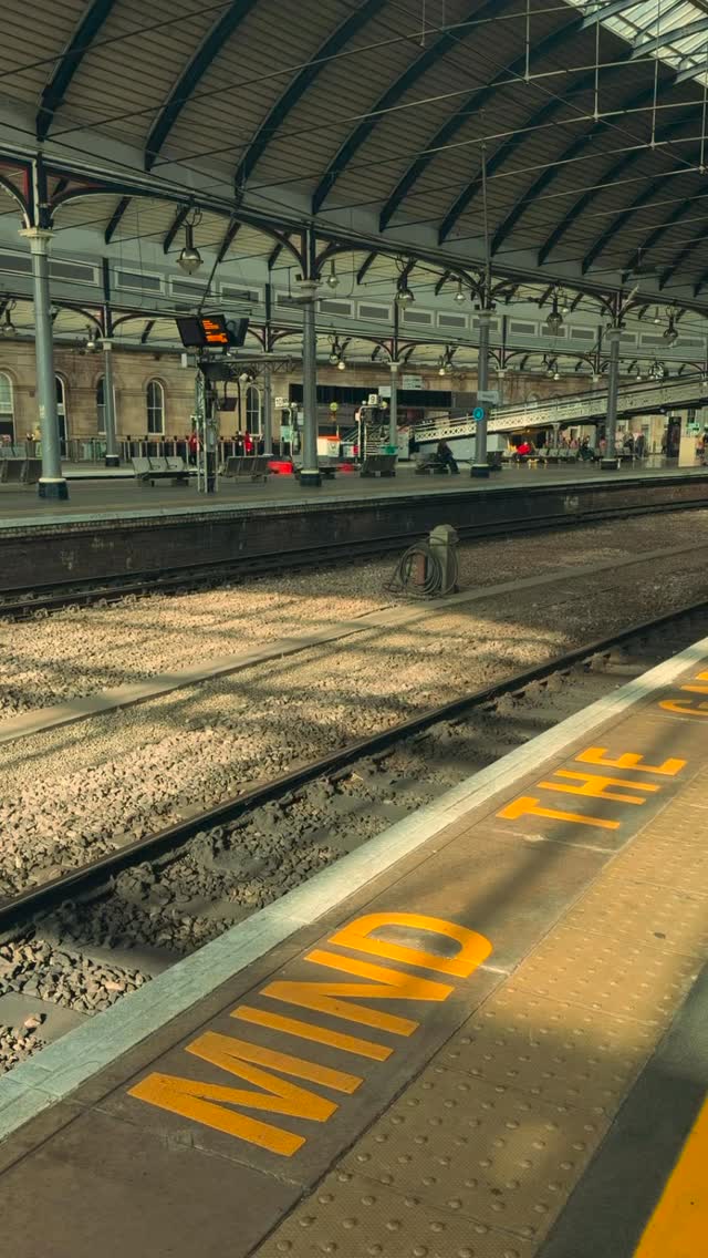 From originally teaching myself from YouTube tutorials to learning from the industry experts down at @kfeltd in Peterborough 🧑🍳🐟🍟
Spent two days sharpening skills, picking up new techniques, and pushing for proper frying excellence 🐟🍟
Buzzing to bring it all back to the van - better service, better quality, and a few new recipes coming your way that I know you’re going to love ❤️
#FishAndChips #FryingSkills #LocalBusiness