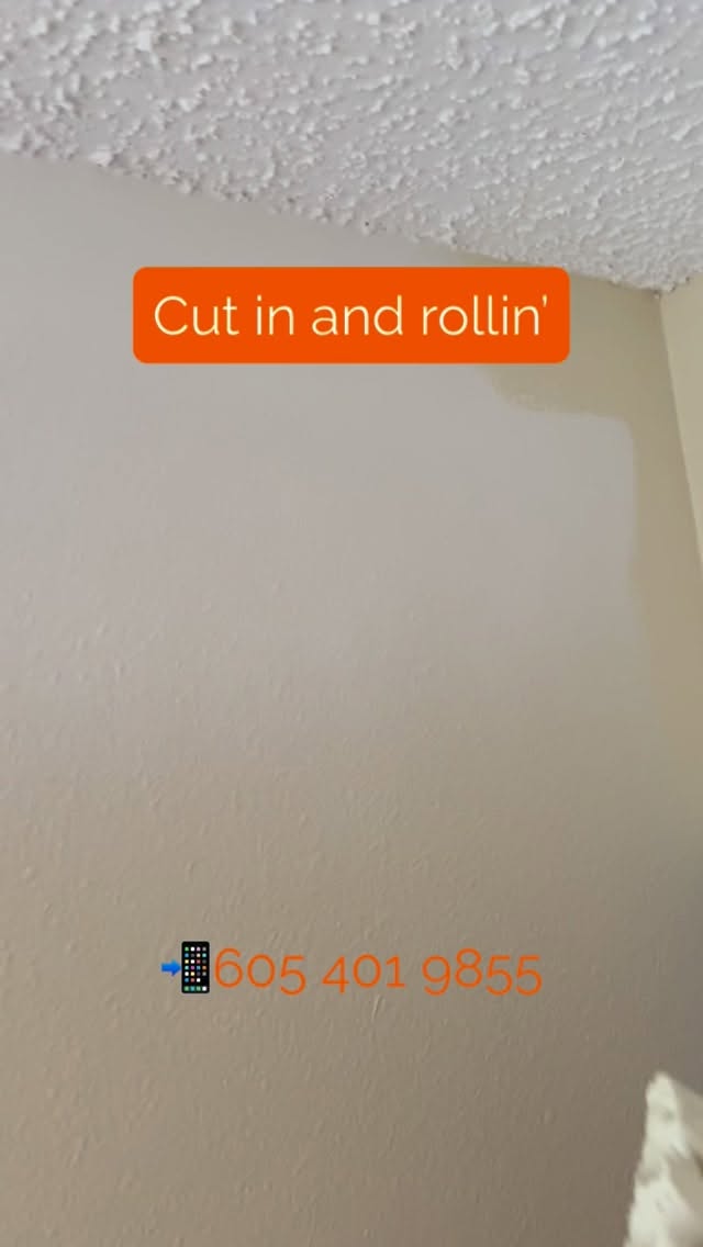 Cut in and rollin’ today! Call or Text for your Free Estimate 605 401 9855 ian@3pointpainting.com #3pointpainting #interiorpainting #siouxfallspainter #cabinetpainting #exteriorpainting