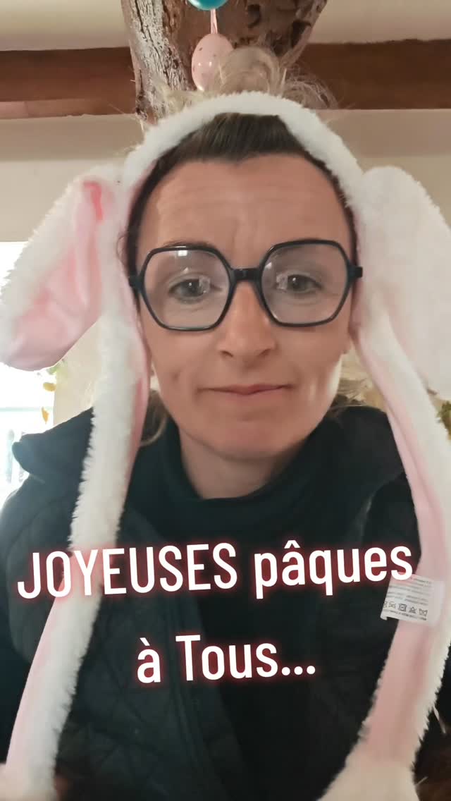 JOYEUSES FÊTES DE PÂQUES À TOUS 🐰🥚☘️
Les monitrices sont prêtes à vous accueillir pour la chasse aux surprises ... À PONEY
LES CRINS DE DERCE poney club
Activités Centre équestre Les CRINS De Dercé
Les paniers sont bien bien garnis...
Un bonne dizaine de surprises... Cachées dans toutes les écuries... Un moment à partager en famille..
Tout le monde cherche, soulève.. retourne..
Tout le monde s'amuse et les petits sur le poney, se régalent !!!