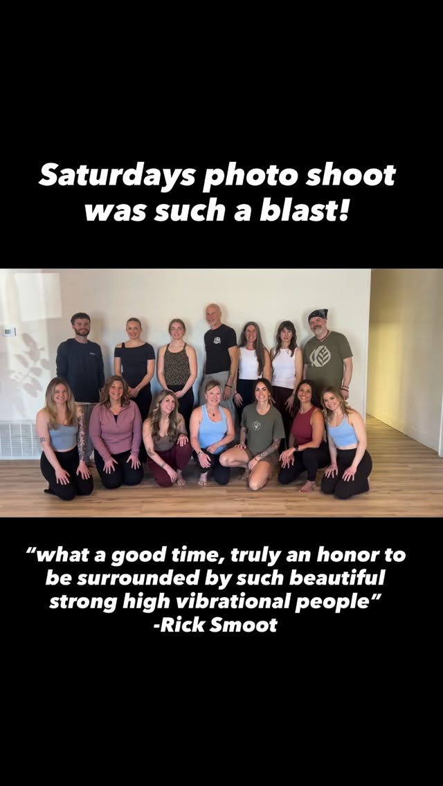 thank you to everyone who came out 🙏. it’s such a blessing to be in community with so many great like minded individuals striving to be our best, and share these gifts of wellness!
thank you @brebolenphotography for your love and generosity in sharing your gifts to help us share ours!!
#yogacommunity #yogaforeveryone #perrysburg #photoshootfun #perrysburgyoga