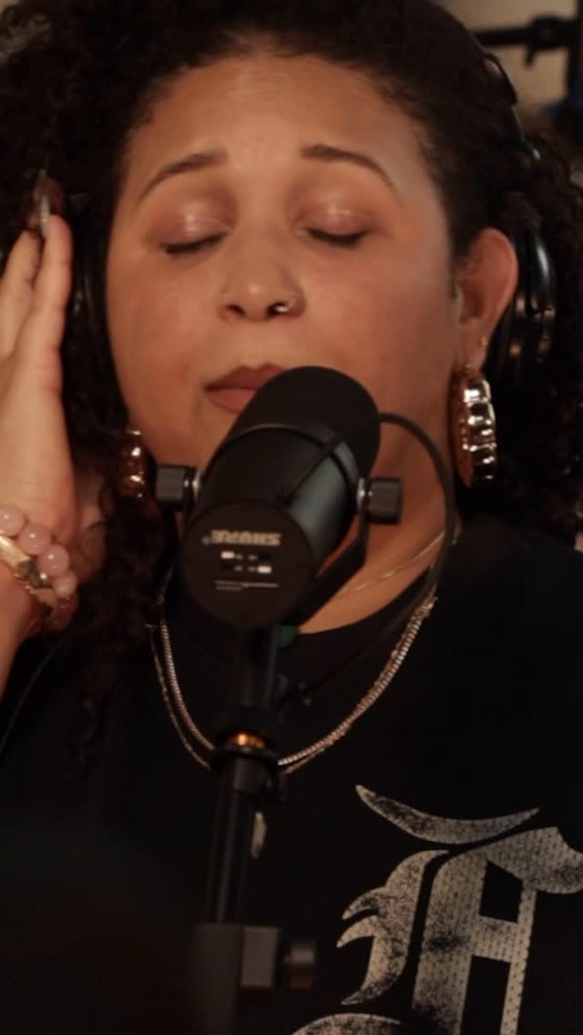 Emile & The Education Perform “Patience & Release” Live | Safe Space Sounds
real music. real feeling 🎺🔥 Emile Martinez brought something special to this session 🎙️ Safe Space Sounds full performance out now 🎬
#SafeSpaceSounds #LivePerformance #JazzSession #MusicClips #LAArtists