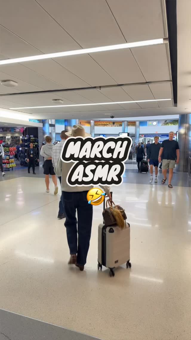 Shoutout to vintage queen and my sweet friend Brooke of @nancollective. Thank you to Justine @manorandmaison for another year in the books! LOVE YOU ROUNDTOP!! #marchreview #roundtoptexas #vintagecloting #roundtoptx #roundtopantiqueshow ro