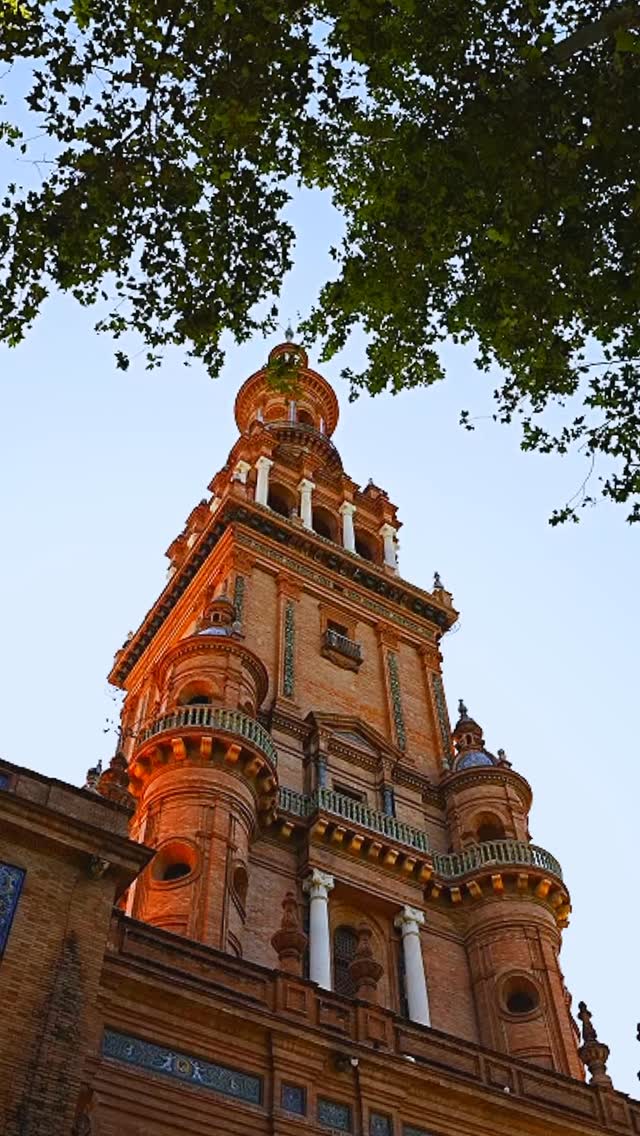 Still loving everything about Sevilla and it’s architecture ♥️