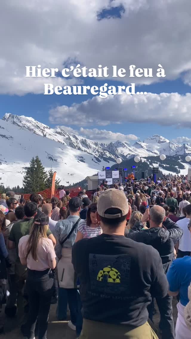 Grand merci à @le_1647_ et @mosimann pour cet après-ski de qualité ! C’était fou 🔥 !
#laclusaz #aravis #mountainlife #mosimann #musicfestival