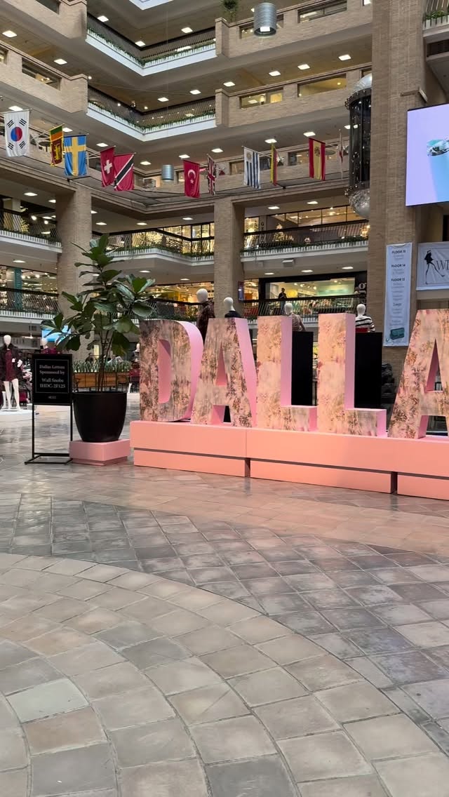 Another successful market day! Can’t wait to share the goodies we’ve got coming! 🩵
•
@dallasmarket
#dallasmarket #market #boutique