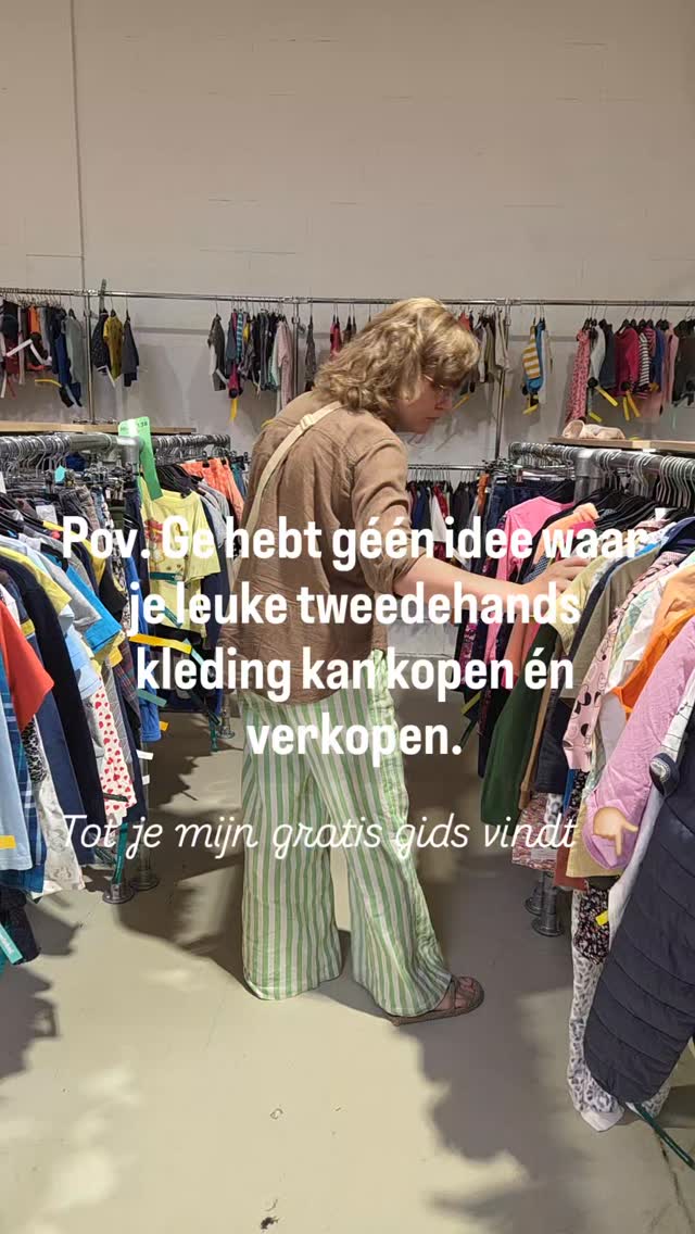 Kleding tweedehands verkopen? Die van jezelf én de kinderen? Misschien ook die van je partner, buurman, collega? 🙌🏼
Geen gatekeeping.
I got you.
Want ik verzamelde een hele reeks aan tweedehands adresjes waar je kleding kan binnenbrengen voor doorverkoop!
Bovendien heb je ineens een overzicht van leuke adresjes waar je zelf ook tweedehands kan shoppen! DE MAX TOCH 💚💚 perfect voornemen voor 2026! Byeeeee fast fashion.
Wat kost dat?
Niks.
Gratis te downloaden op mijn website!
Waarom wacht je nog?
Ah en nu je hier toch bent, volg je verder mee? 🌱
En bekijk ook eens mijn andere gidsen boordevol tweedehands tips: van aankoop tot verkoop ✨
Tot snel!