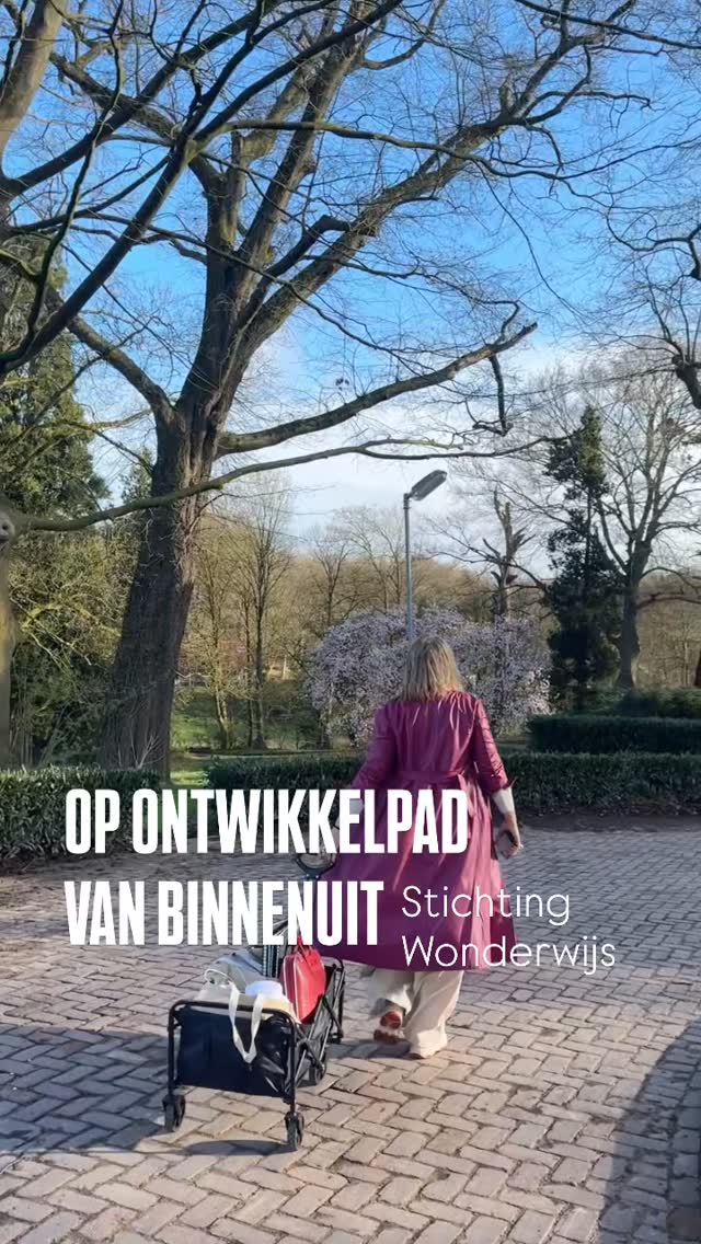 Inspiratiedag โจ
๐ญ๐ถ๐ฐ๐ต๐ ๐ผ๐ฝ ๐ผ๐ป๐๐๐ถ๐ธ๐ธ๐ฒ๐น๐ถ๐ป๐ด ๐ฃ๐ข
Stichting Wonderwijs investeert in het voeden en versterken van kwaliteit van binnenuit. Tijdens een inspirerende studiedag gingen directeuren, kwaliteitsbeleidsmedewerkers, gedragswetenschappers en intern begeleiders/ kwaliteitscoรถrdinatoren onder leiding van @nicolehanegraaf.nl met dit thema aan de slag.
โ-
Lijkt je dat ook iets voor jouw bestuur? Bekijk ons aanbod op de website via link in bio. Of neem even contact op. We denken graag met je mee!
#opontwikkelpad #ikontwikkel #mensenwereldgericht
#kwaliteitvanbinnenuit #demooistedingenontstaanvanbinnenuit