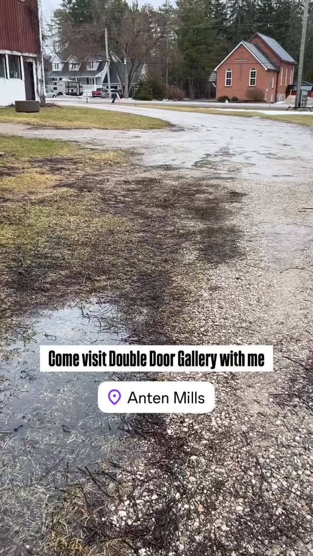 Today proved even
cloudy, rainy days
can be beautiful.
My cup runneth
over after time
spent among such
amazing local talent,
at the lovely
@doubledoorgallery
in Anten Mills, ON.
Art Connects is on
until April 30th &
features 10 artists.
You’ll find my three
pieces there for
purchase.
#mwordsphoto #doubledoorgallery #thingstodoinsimcoecounty #artgalleriesofontario