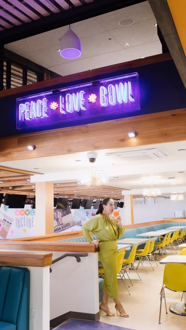 Our newest fleet of bowling shoes has just arrived❕
We are most excited for the last ones✨
☮️❤️🎳
#bowling #bowlingshoes #aprilfools