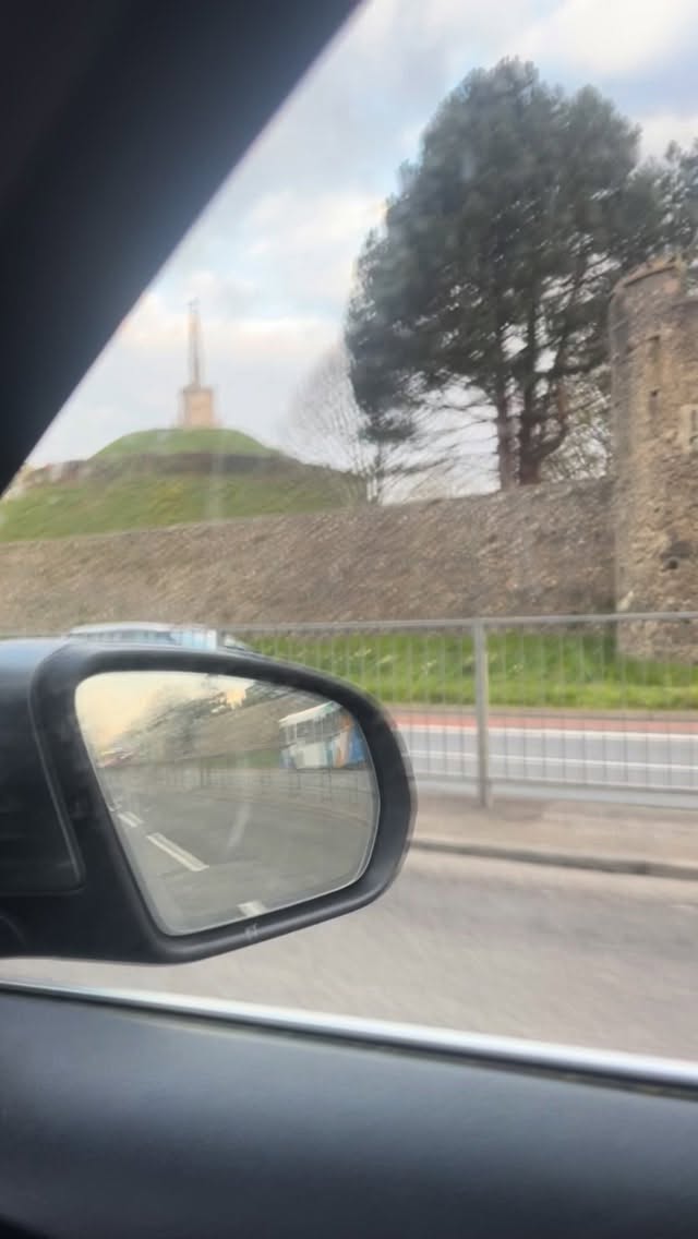 Little peek behind the scenes of a bridal shoot 📸
Perfecting every detail, and capturing the kind of beauty that feels as special as the day itself. 🤍
Because every dream dress deserves its moment.
What a wonderful day with fantastic creatives and suppliers. Thank you for having us @spahotelweddings 🤍
@pronovias
@enzoani
#photoshoot #bridal #kentbride #bridalgown #weddingdress