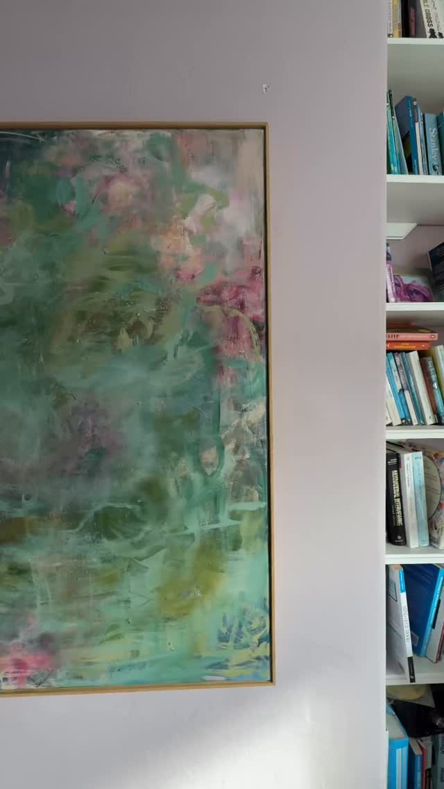 I probably shouldn’t say but I really love this. I’ve done 2 weeks of 8 hour days in the studio. It’s been productive and hard work. I know you might scoff as it hardly work but I really am spent. Off to Cardiff tomorrow to see my loves. Have a good break if you’re having one.
#boldandbeautiful
#welshartist
#summerexhibition