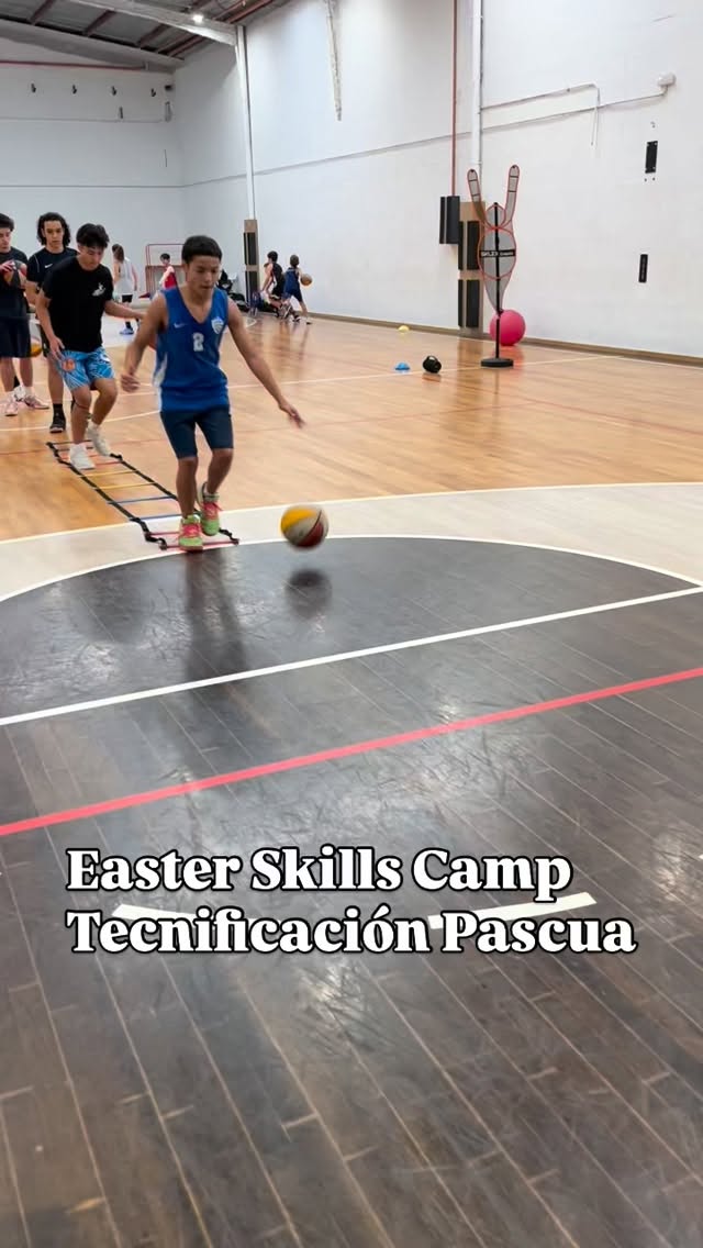 👉🏻🏀Campus Tecnificación Pascua 2026 💪🏻 Segundo día con mucho trabajo de Fundamentos! Seguimos mejorando y disfrutando juntos!!
#basketballcamp #basketball #basketballneverstops #basketballtraining #basketballforlife