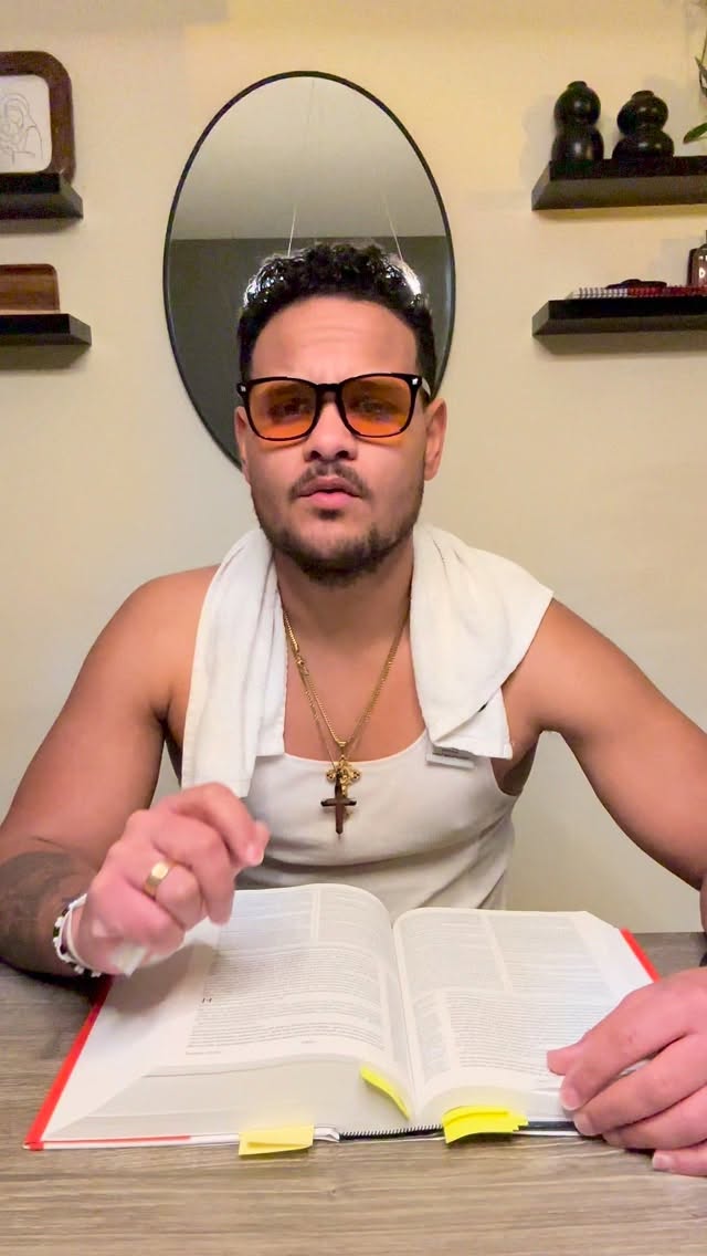 Peace I leave with you⌠not as the world gives.â
That hit me different.
The worldâs version of peace is temporaryâŚ
quiet room, no stress, everything going your way.
But the peace Jesus talks about?
Itâs there even when life isnât.
Iâve had moments where nothing externally changedâŚ
but internally, everything slowed down.
Less reacting.
More trusting.
More stillness.
Thatâs the kind of peace Iâm chasing now.
If your mindâs been racing latelyâŚ
go read John 14:27 and sit with it.
Not everything needs to be fixedâŚ
some things just need to be surrendered.â
#peace #faith #anxietyrelief #mindset #calm