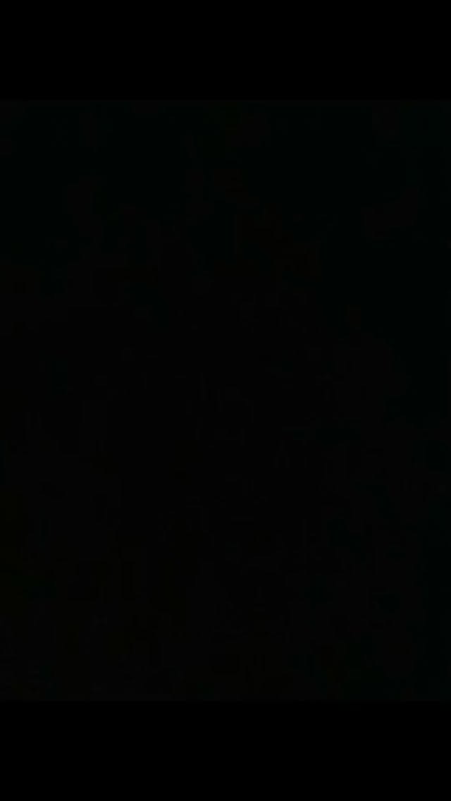 Our Chocolate Macarrón isn’t just a cookie…
It’s the perfect mix of a rich chocolate + irresistible coconut 🌴 one bite and you won’t want to share.