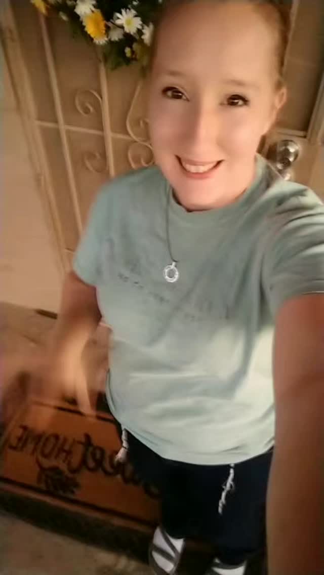 Ask Hashem to give you the strength to do the things! 💓🙏🏼
We can do it! 💪🏼😄
Routines and rhythms help us stay grounded and keep priorities in check while we stay on top of our grades.
Follow along for encouragement!
#collegemom #morningroutine #fulltimestudent #homeschoolmom #busymomlife