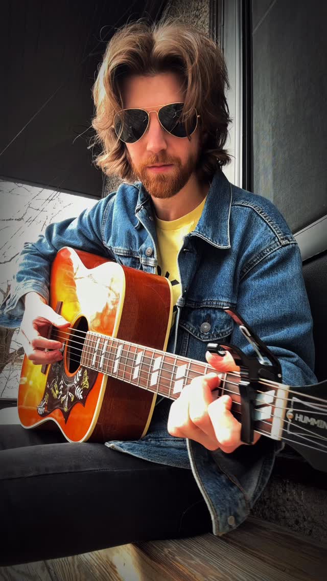 Riffin’ the other day on “Hang Me High” An original song I released in 2024
#bluesguitar #blues #acousticguitars #singersongwriter