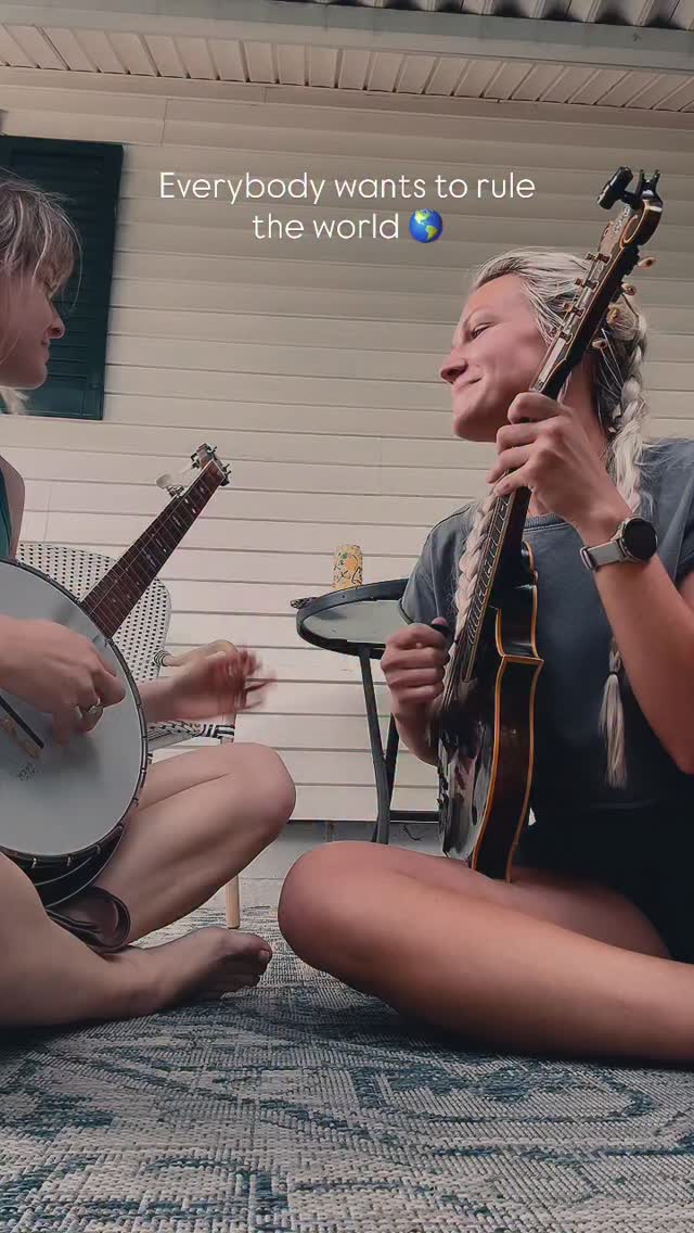 Tears for Fears but make it bluegrass 🤓
#tearsforfears #ruletheworld #banj #mando #nashville