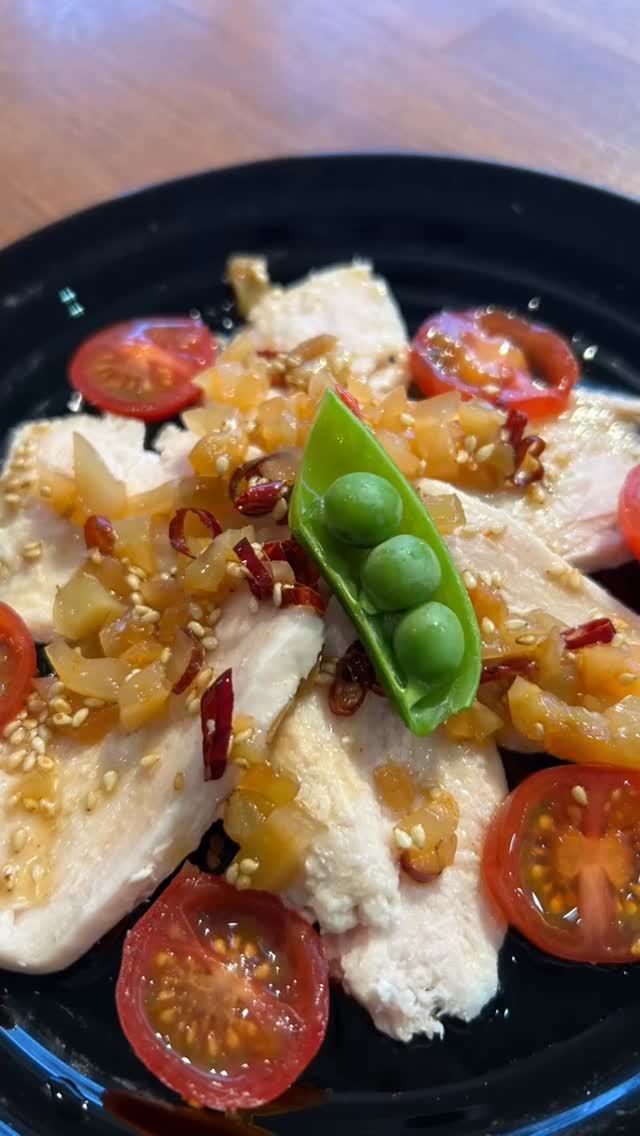 CAFE&BAR Third Place
習志野市大久保1丁目25-14関ビル1階
047-773-3799
鶏胸肉のザーサイソースがけです🐔
ビールにあいますよ🍻
イェーイ😋
#京成大久保
#飲みたい気分
#カフェばる
#プレモル
#ザーサイ