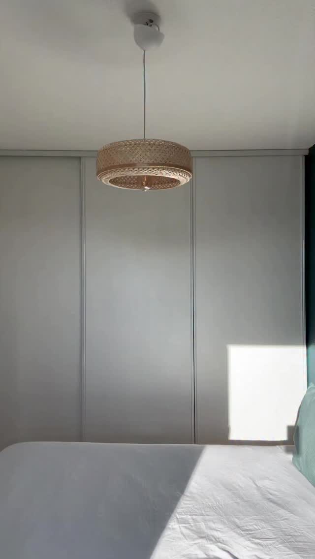 ✨Trop hâte d’inaugurer ce magnifique carnet pendant mes 2 semaines de formations de perfectionnement !
Au programme une semaine de formation sur le toilettage comportemental et une semaine de formation sur la zoocosmetologie ! 🐾🐕
Tout pour enrichir mes connaissances sur le toilettage et vous proposer des prestations encore plus adaptées à vos loulous! 😍
J’essaierai de poster l’avancée de mes formations donc si ça vous intéresse dites-le-moi et surtout abonnez vous ! 🫶🏻