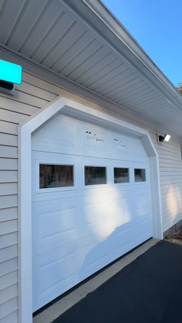Welcome to Woof Works Training — your trusted dog trainers in Cape Neddick, Maine.
What to Expect at Your First Session 👇🏼
We’re excited to work with you and your dog! Your first session is all about understanding, communication, and building the foundation for success. Dogs tend to be more receptive to training in a new space, and we have all of the necessary equipment for your dog to learn best. Most sessions will take place at our facility, but we’ll eventually test your dog’s training and/or behavior changes in the real world or at home.
🧳 What to Bring:
• An open mind, positive attitude, and willingness to learn
• Your goals for training eg. Improved obedience, curbing unwanted behavior, etc.
• Any training equipment that you currently use
• Your dog’s favorite training treats
• Training treat pouch
We also have recommended equipment and treats available for purchase on site.
🐾 Getting to Know You & Your Dog:
• Why you decided to seek training
• Any past experience with formal training
• What daily life looks like at home
• Challenges you’ve been facing
*This is a judgment-free space. Most dogs and their owners face challenges — we’re here to help, not criticize.
👀 Observation & Assessment:
• Your dog’s behavior and temperament
• How you and your dog interact
• Your dog’s response to the trainer
• What motivates your dog - food rewards, toys, pets, praise, etc.
• Environmental triggers and communication patterns
This will help us develop a customized training plan for your dog.
✏️ Starting Training:
Communication with a dog is like learning a new language for humans
• It takes time to master. We’ll teach you clear and consistent communication
• Timing is critical in dog training. We’ll teach you that too!
• Clarity will promote better behavior, faster learning, and the joy of training!
Our goal is to help you become the best trainer possible for your dog. We look forward to helping you build a better life with your dog! 🐶
dog training maine • puppy training york me • dog trainer cape neddick maine • relationship based dog train