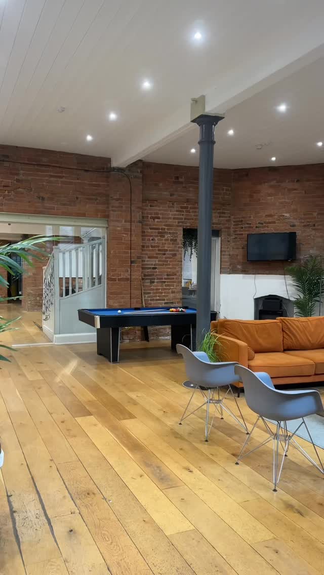 your sign to find a career you’re obsessed with 🖤 this is ours ⭐
#business #fyp #entrepreneur #officetour #sales