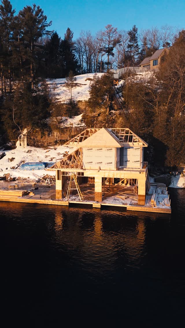 Things are coming together nicely at our latest custom-built boathouse project on Lake Joseph!
Stay tuned for more progress updates on this boathouse!
Follow @pattymacbuilt for more home & cottage inspiration!
Follow @spencerdouglasmuskoka for more design content and inspiration.